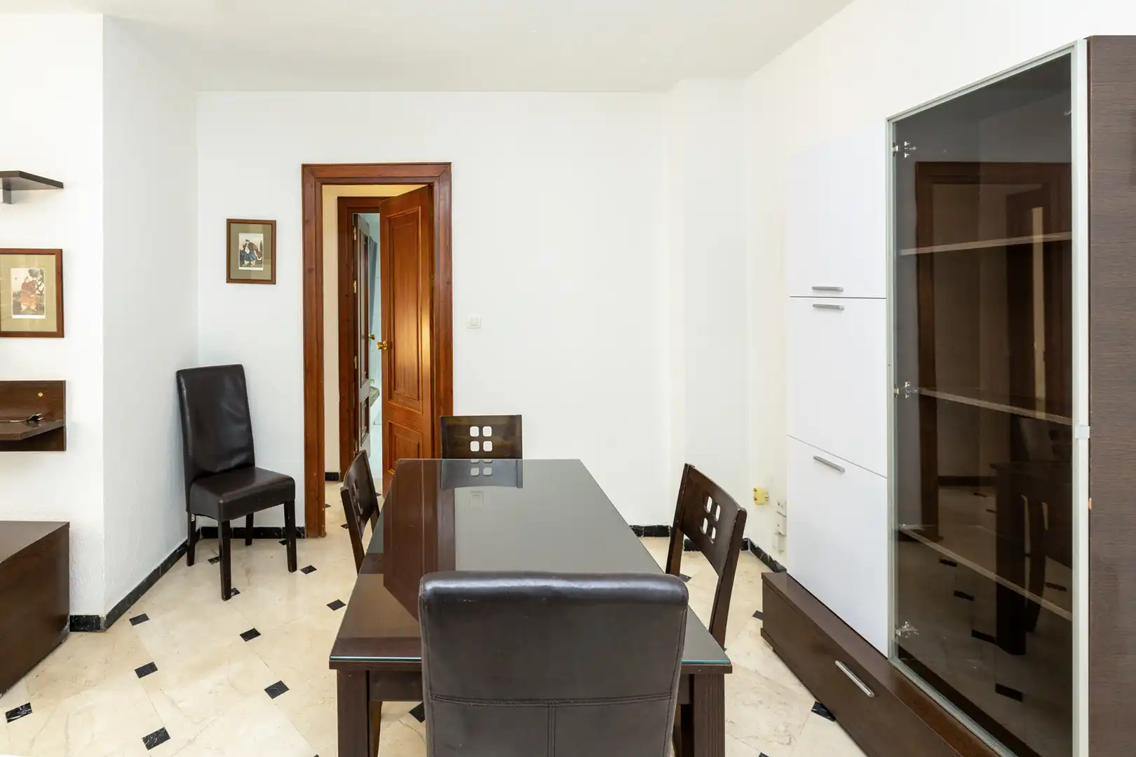 Esszimmer von Wohnung zur Miete in Granada mit Heizung, Möbliert und Ofen