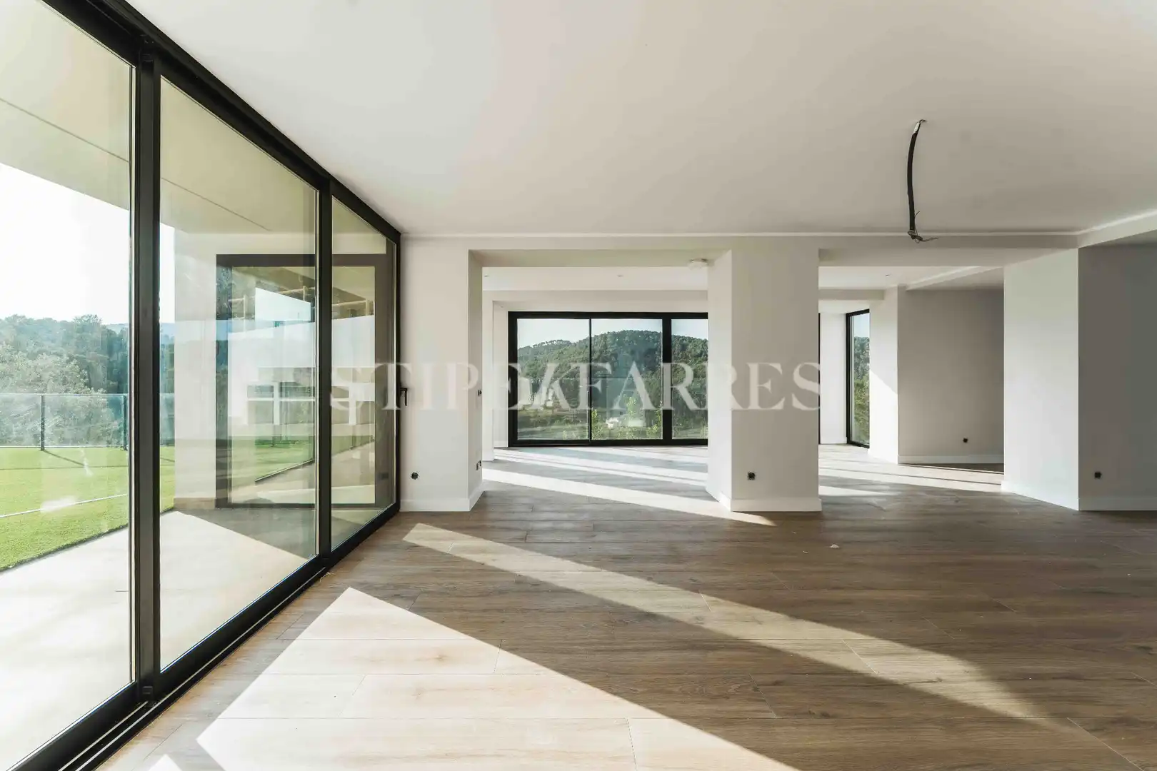 Vista exterior de Casa o xalet en venda en Sant Andreu de Llavaneres amb Aire condicionat, Calefacció i Jardí privat