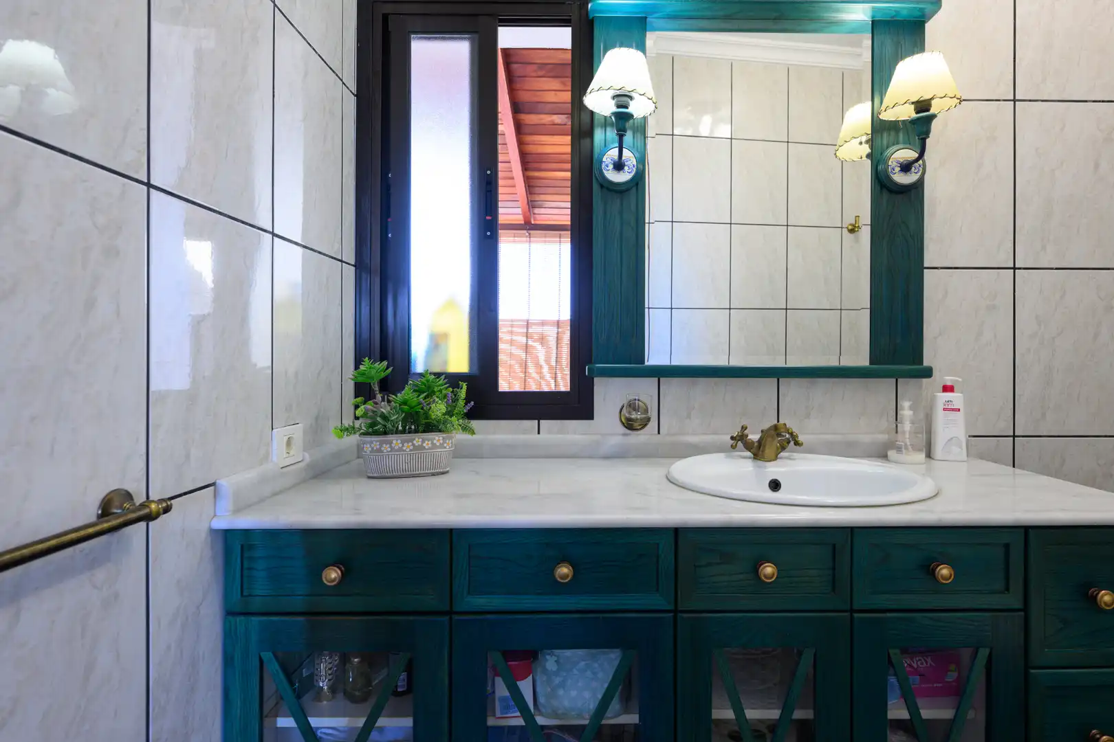 Bathroom of Houses for sale in Gáldar  with Terrace and Balcony
