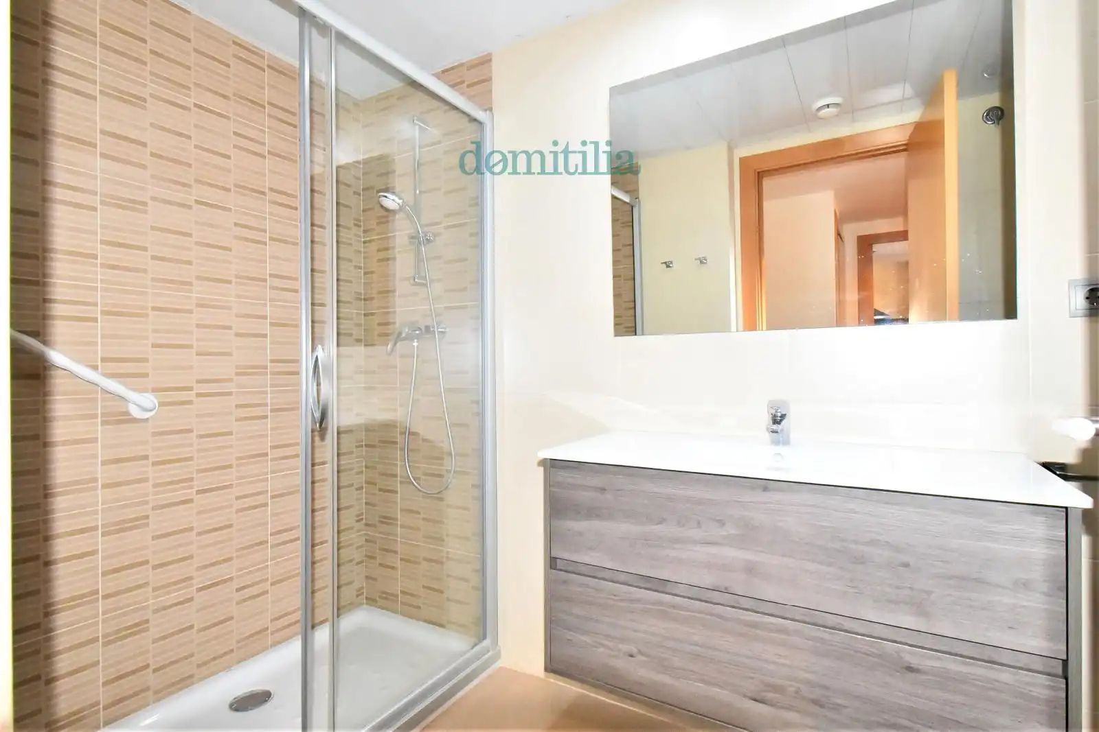 Flat for rent in Barberà, Eixample