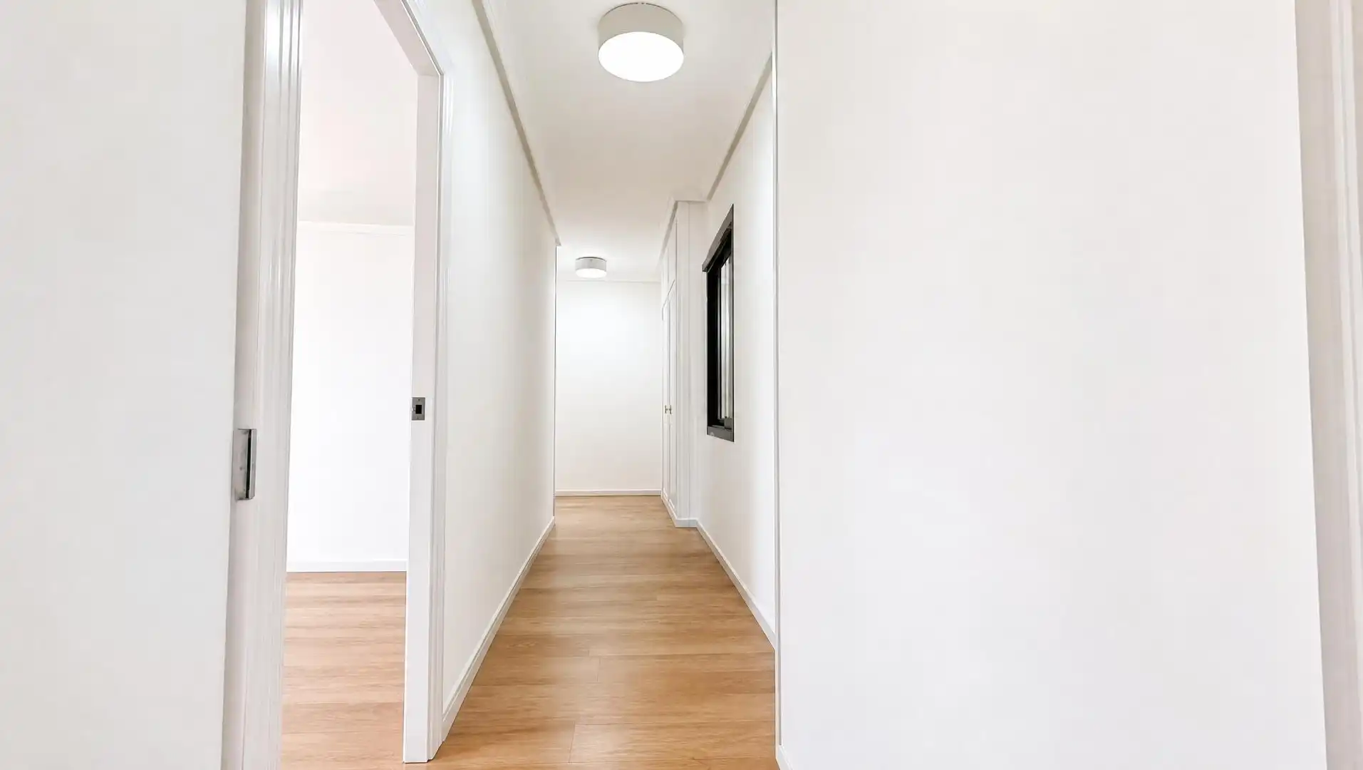 Piso en venta en Alicante / Alacant con Balcón