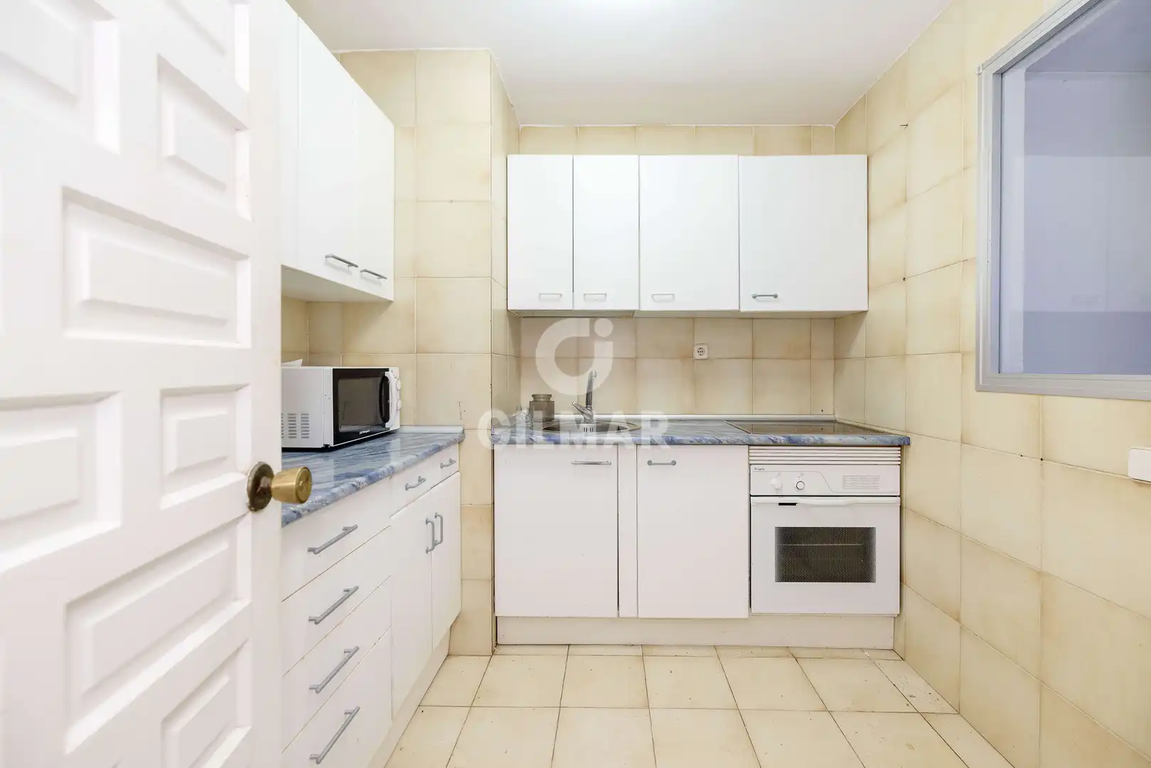Apartament amb terrassa en venda a Nueva Andalucía, imagen 6