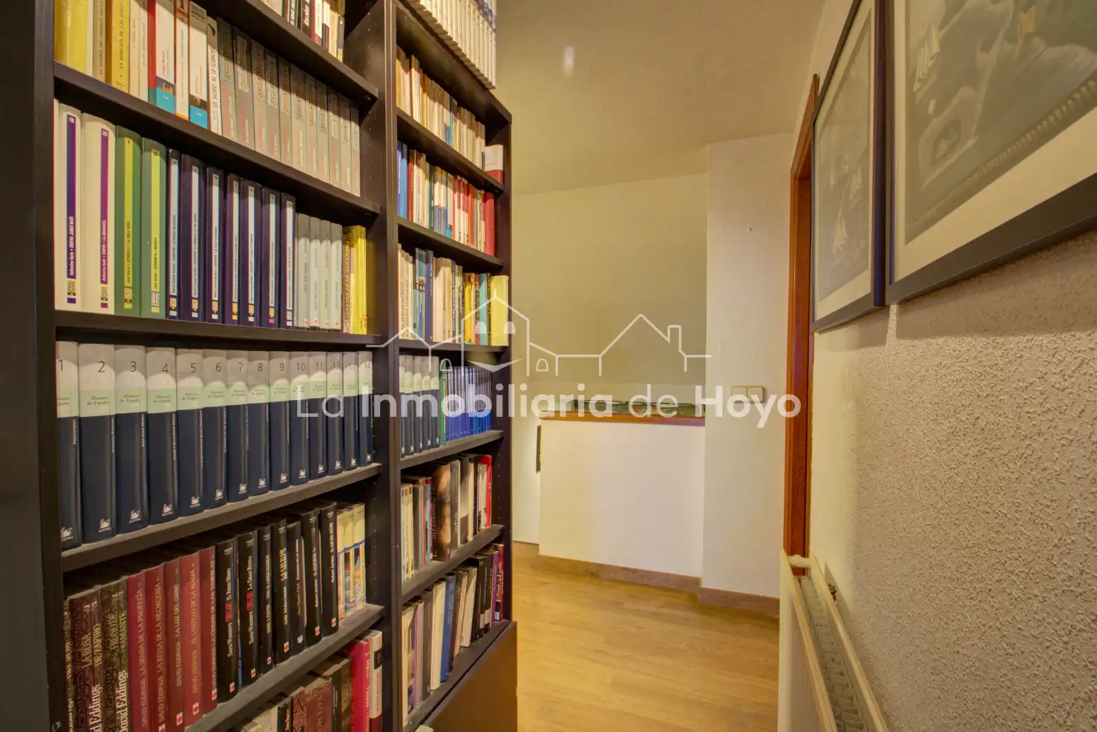 Wohnung zum Verkauf in Hoyo de Manzanares mit Heizung, Privatgarten und Abstellraum