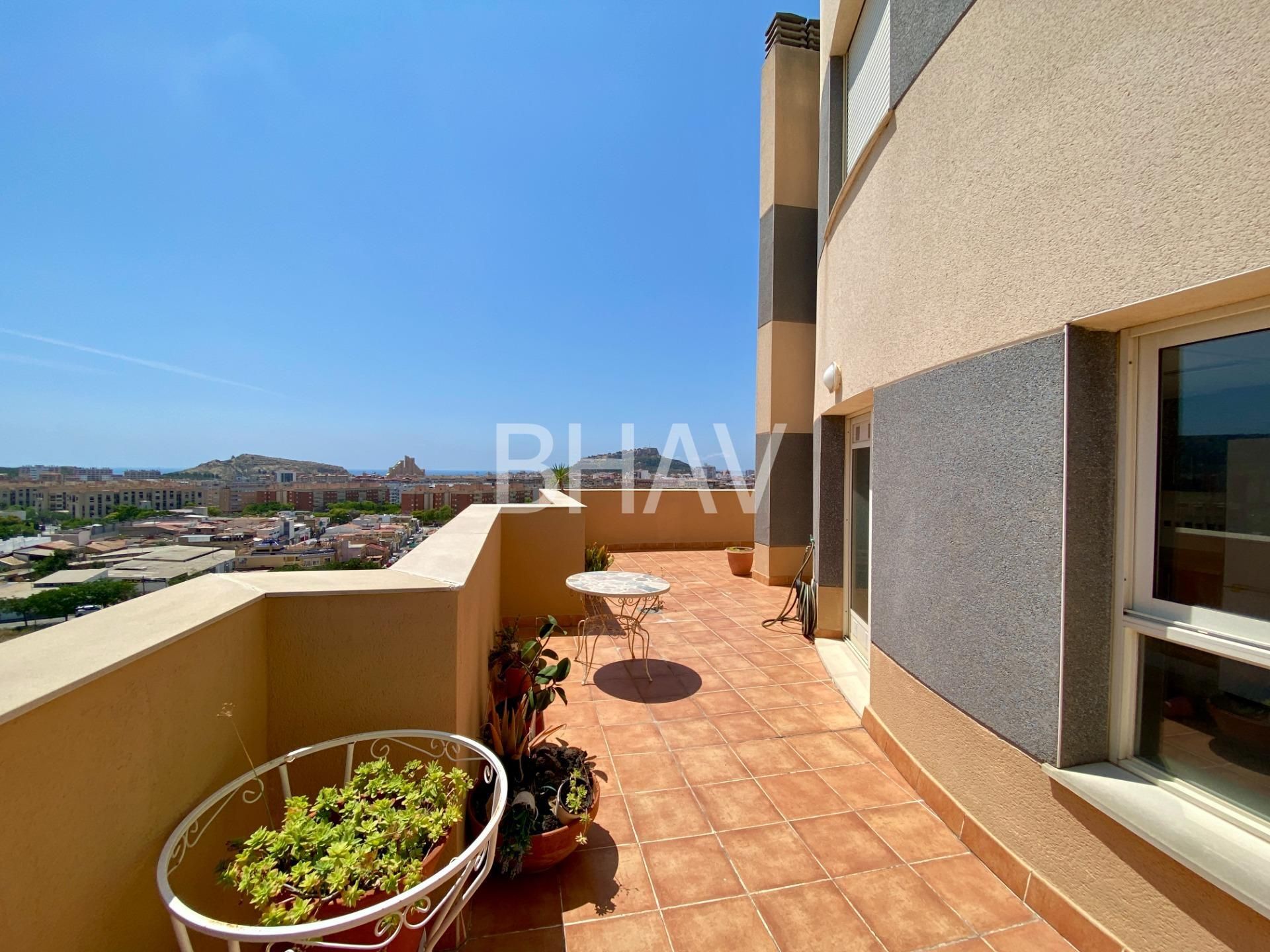 Terrace of Attic for sale in Alicante / Alacant  with Air Conditioner, Heating and Terrace