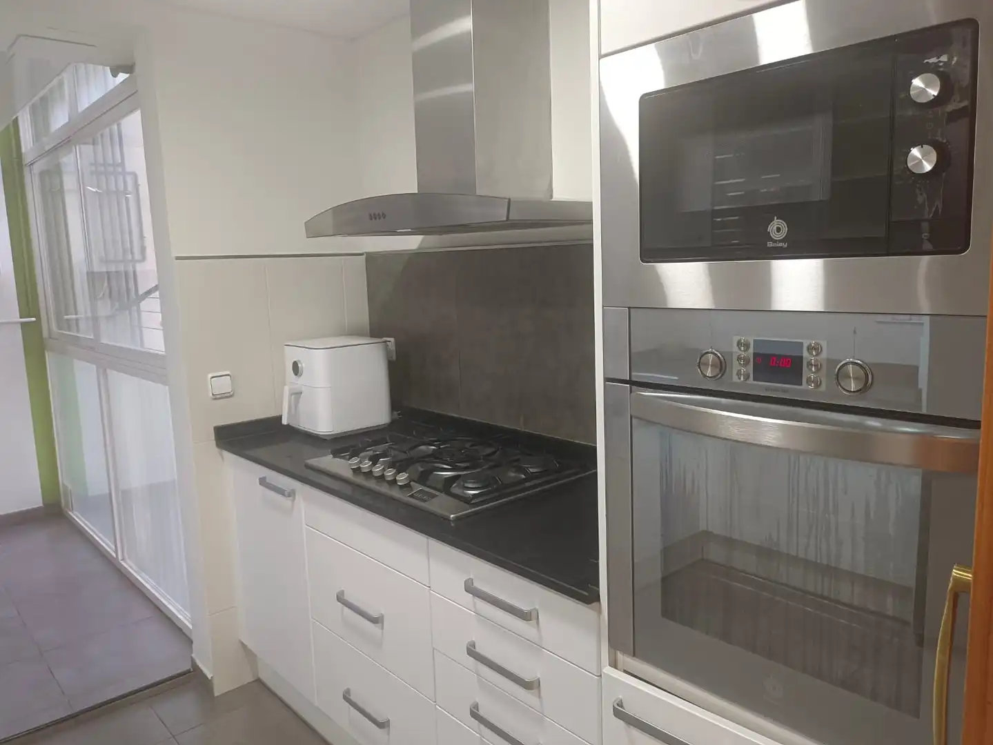 Wohnung zur Miete in Carrer de Salmerón, Vallparadís - Antic Poble de Sant Pere