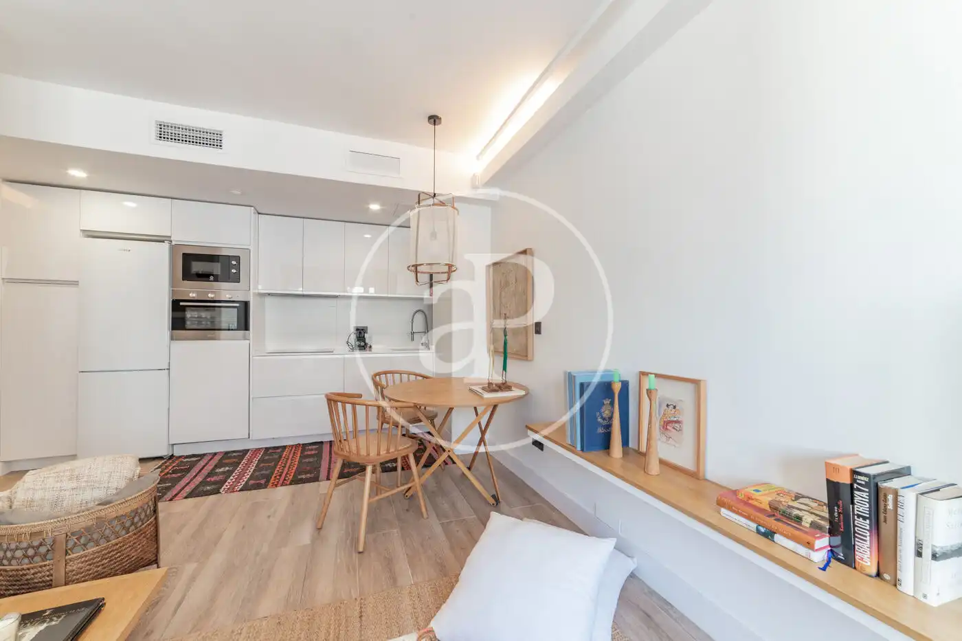 Flat for rent in C/ de Ponzano, Ríos Rosas - Nuevos Ministerios