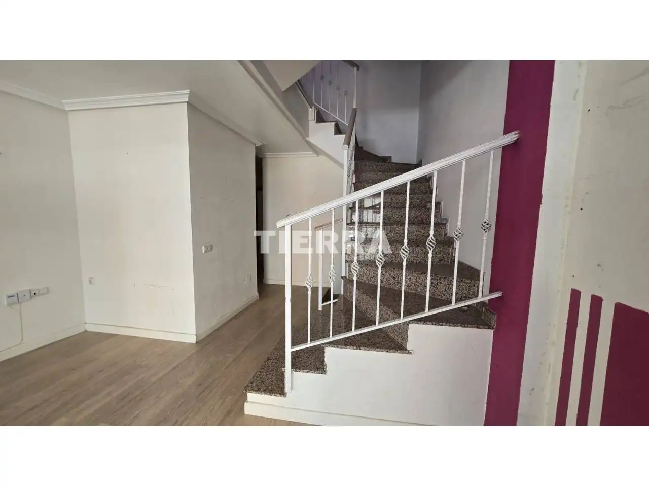 Dúplex en venda en Pliego amb Traster