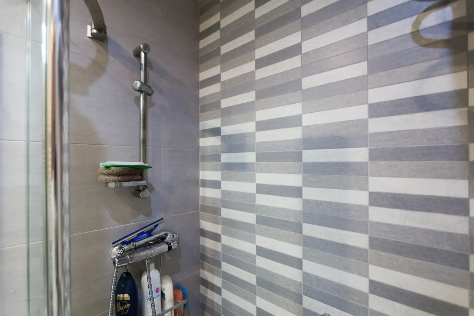 Baño de Piso en venta en Barcelona con Balcón