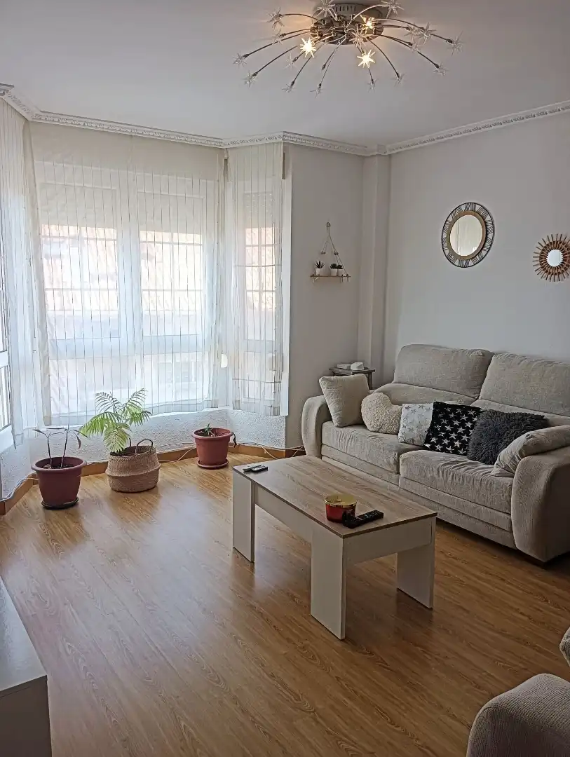 Wohnzimmer von Maisonette zum Verkauf in Piélagos mit Heizung, Parkett und Abstellraum