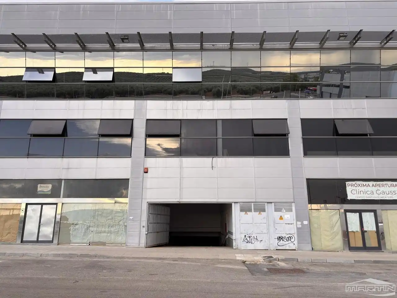 Außenansicht von Garage zur Miete in Lucena