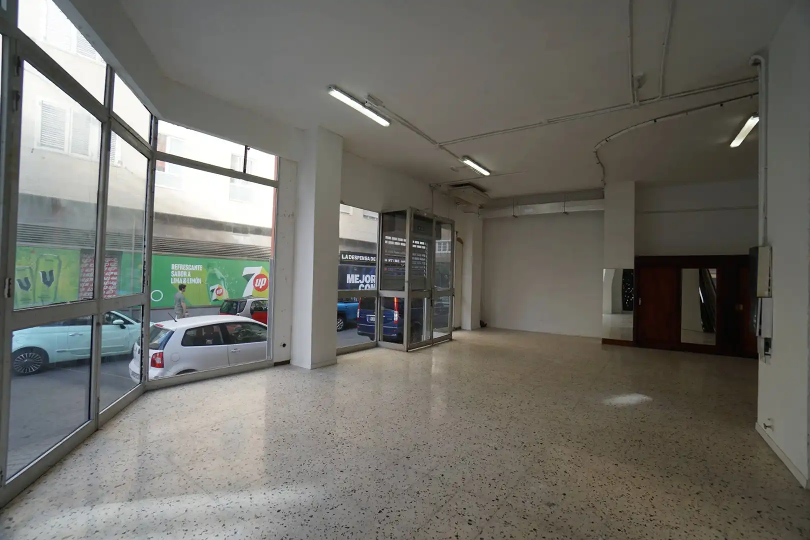 Gewerbefläche zur Miete in Calle EL CID, imagen 2