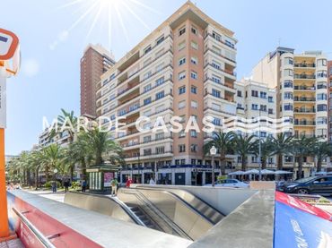 Piso con ascensor en venta en Avenida de Federico Soto