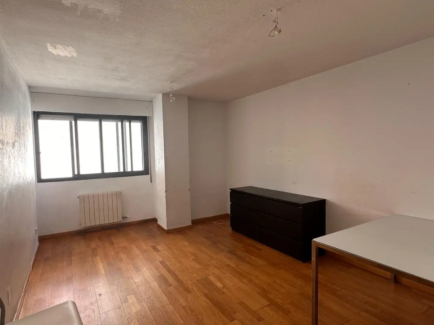 Schlafzimmer von Wohnungen zum Verkauf in Valladolid mit Heizung, Parkett und Abstellraum