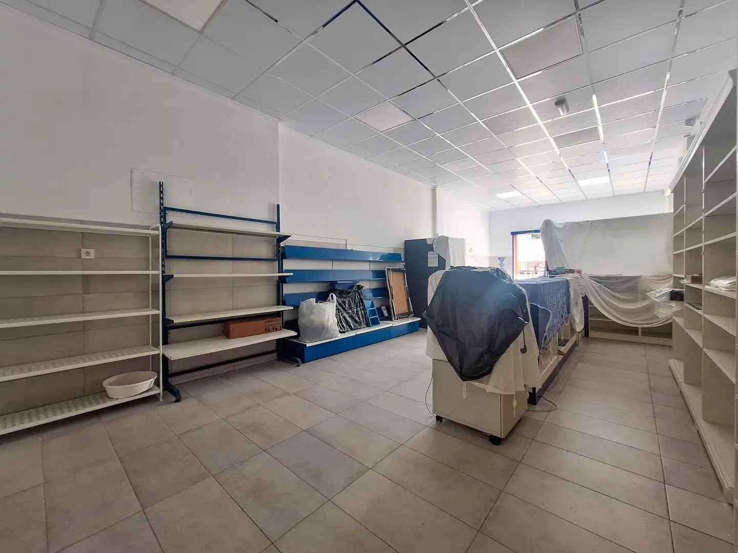 Local en venta en Santa Pola con Aire acondicionado y Terraza