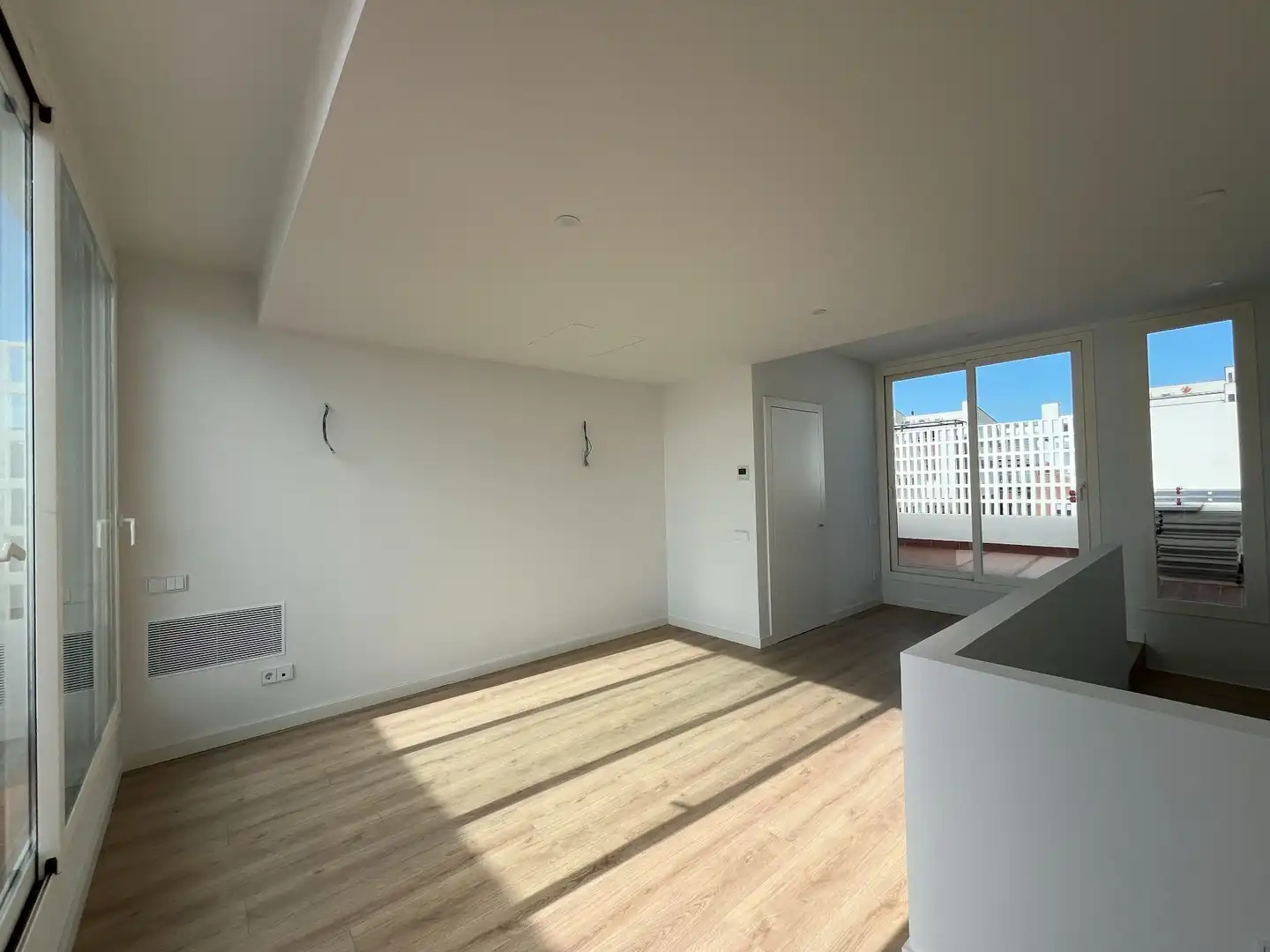Sala d'estar de Casa o xalet en venda en Sant Andreu de Llavaneres amb Calefacció, Terrassa i Traster