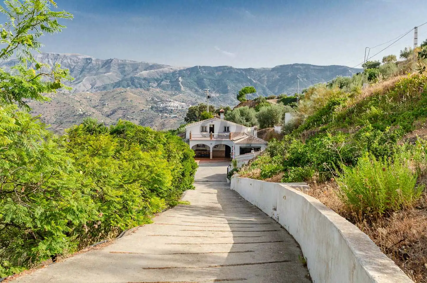 Casa rustica con piscina in vendita a Sayalonga