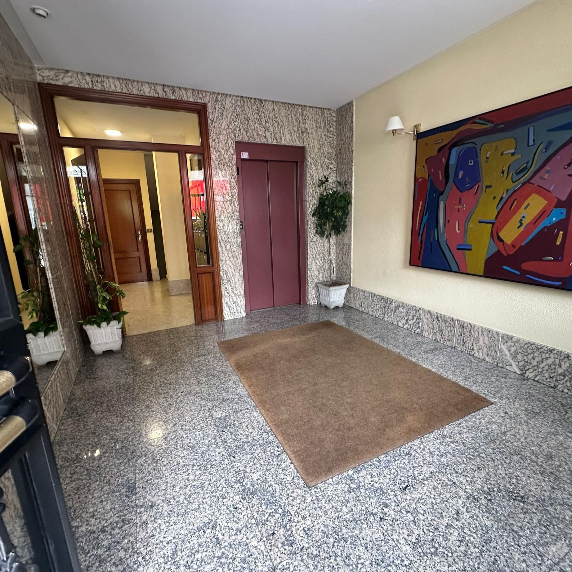 Flat for sale in Lugo Capital  with Heating