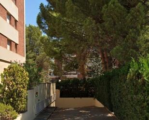 Garden of Garage to rent in Manresa