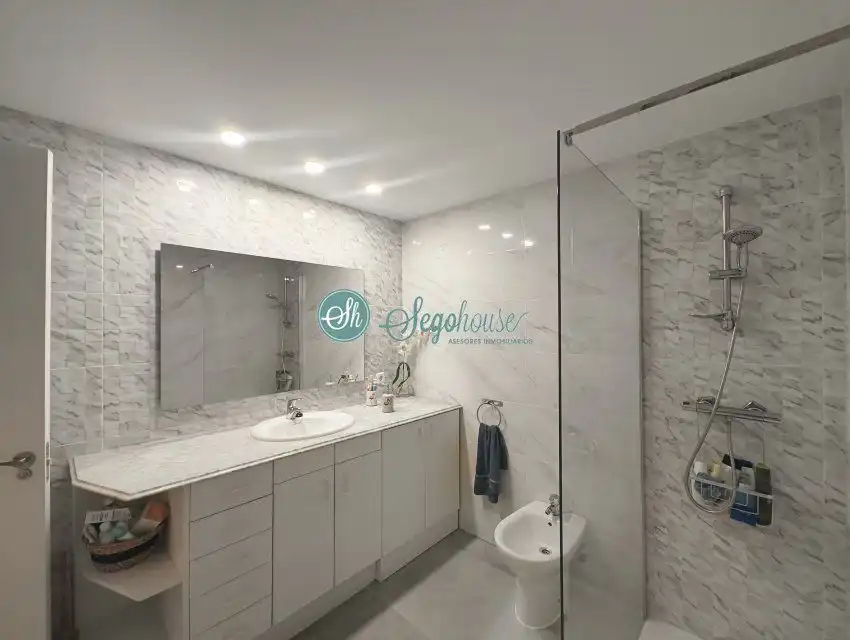 Piso con ascensor en venta en El Cerro - Carretera de San Rafael, imagen 32