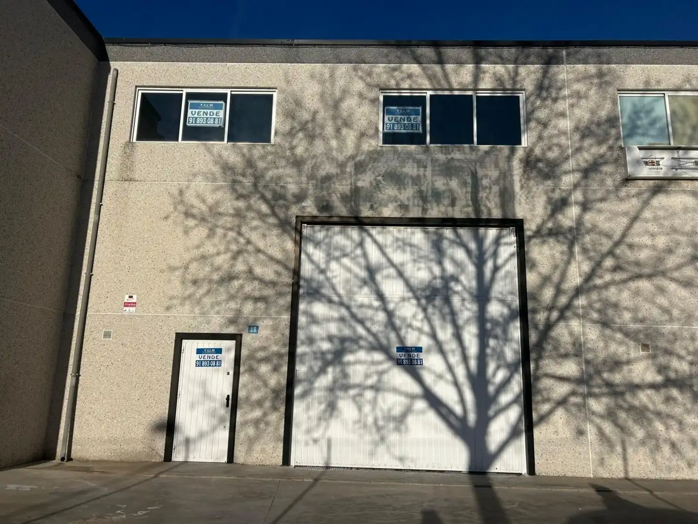 Exterior view of Industrial buildings for sale in Ciempozuelos