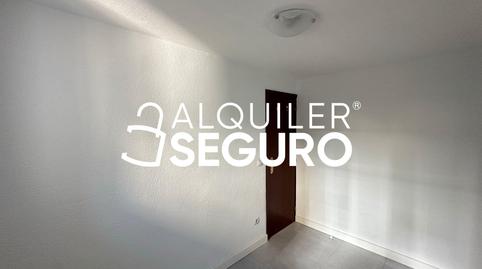 Foto 4 de Pis de lloguer a De la Ebanistería, Amposta, Madrid Capital