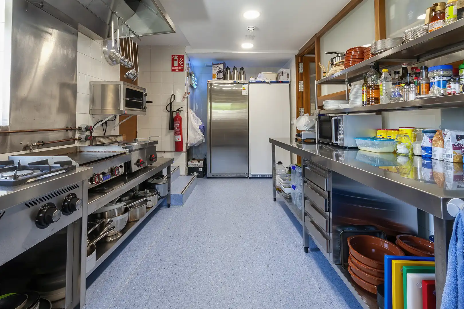 Cocina de Local en venta en Arlanzón con Amueblado