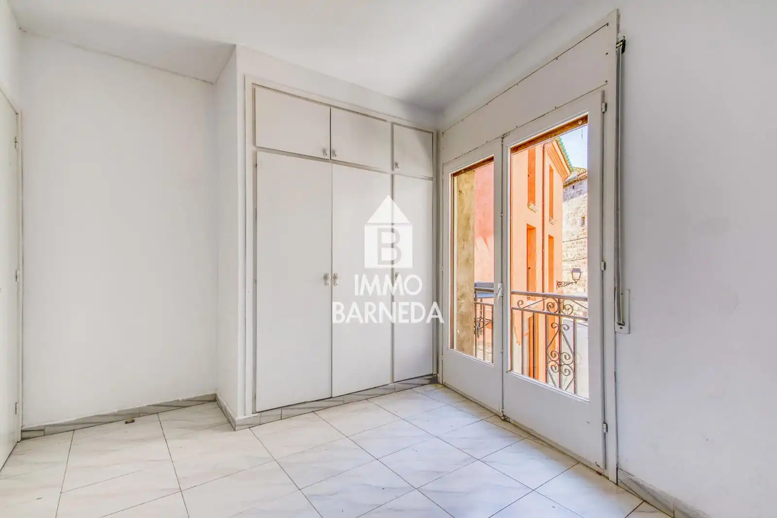 Vista exterior de Piso en venta en Castelló d'Empúries con Balcón
