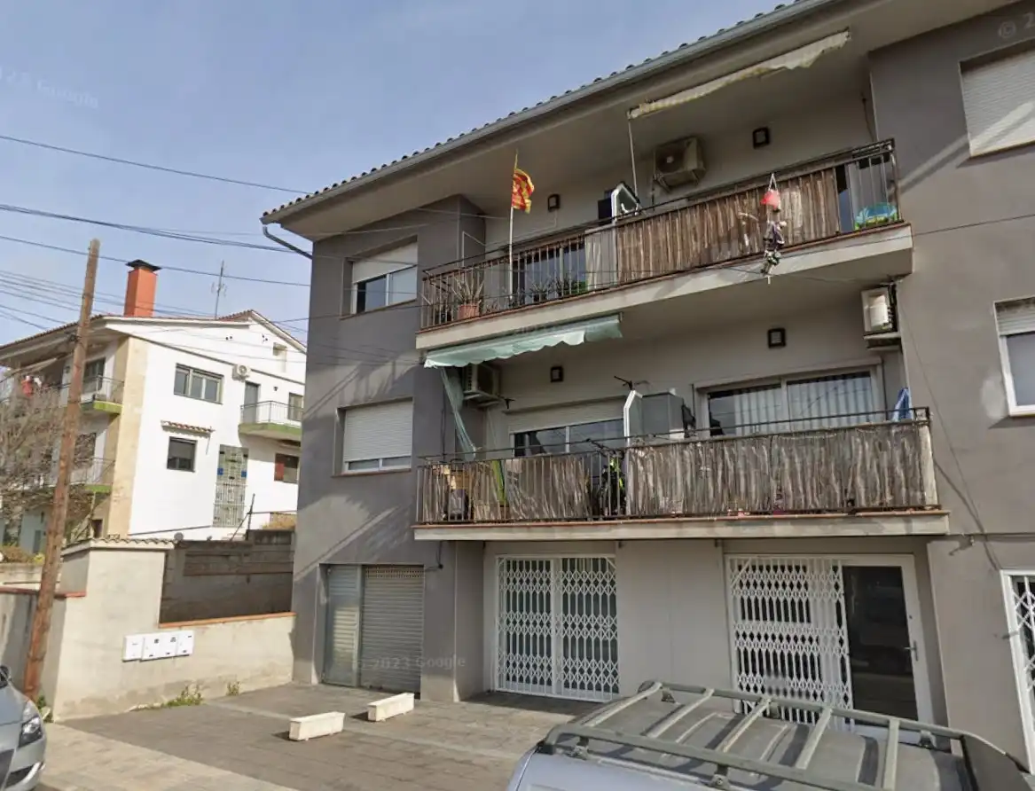Vista exterior de Pis en venda en Palau-solità i Plegamans