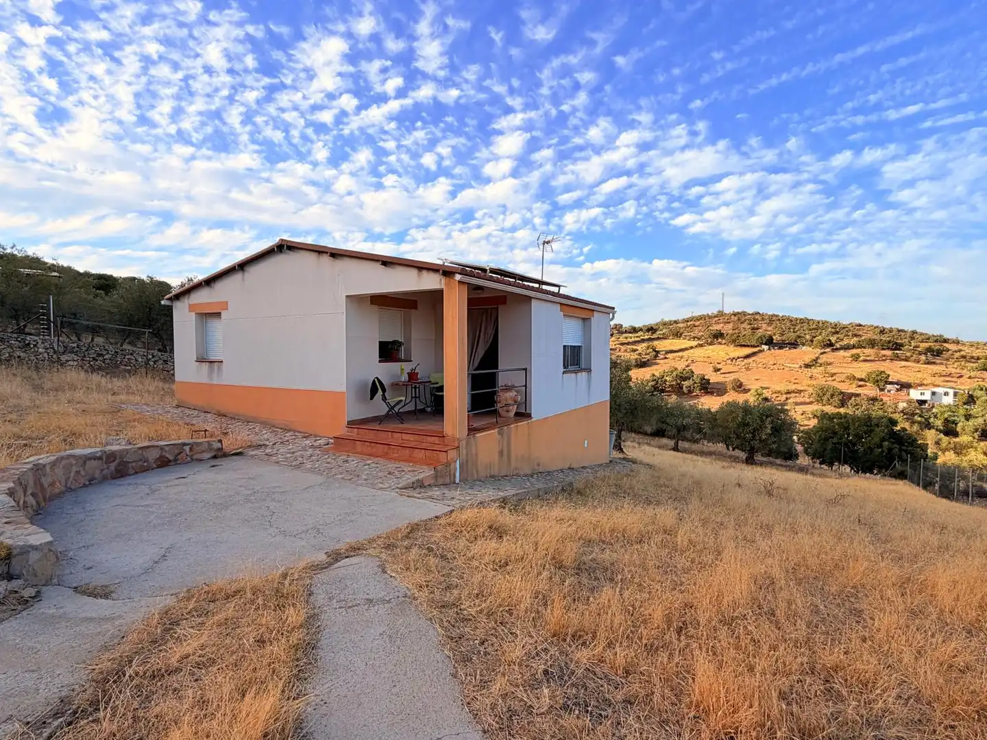 Landhaus zum Verkauf in Sierra de Fuentes, imagen 2