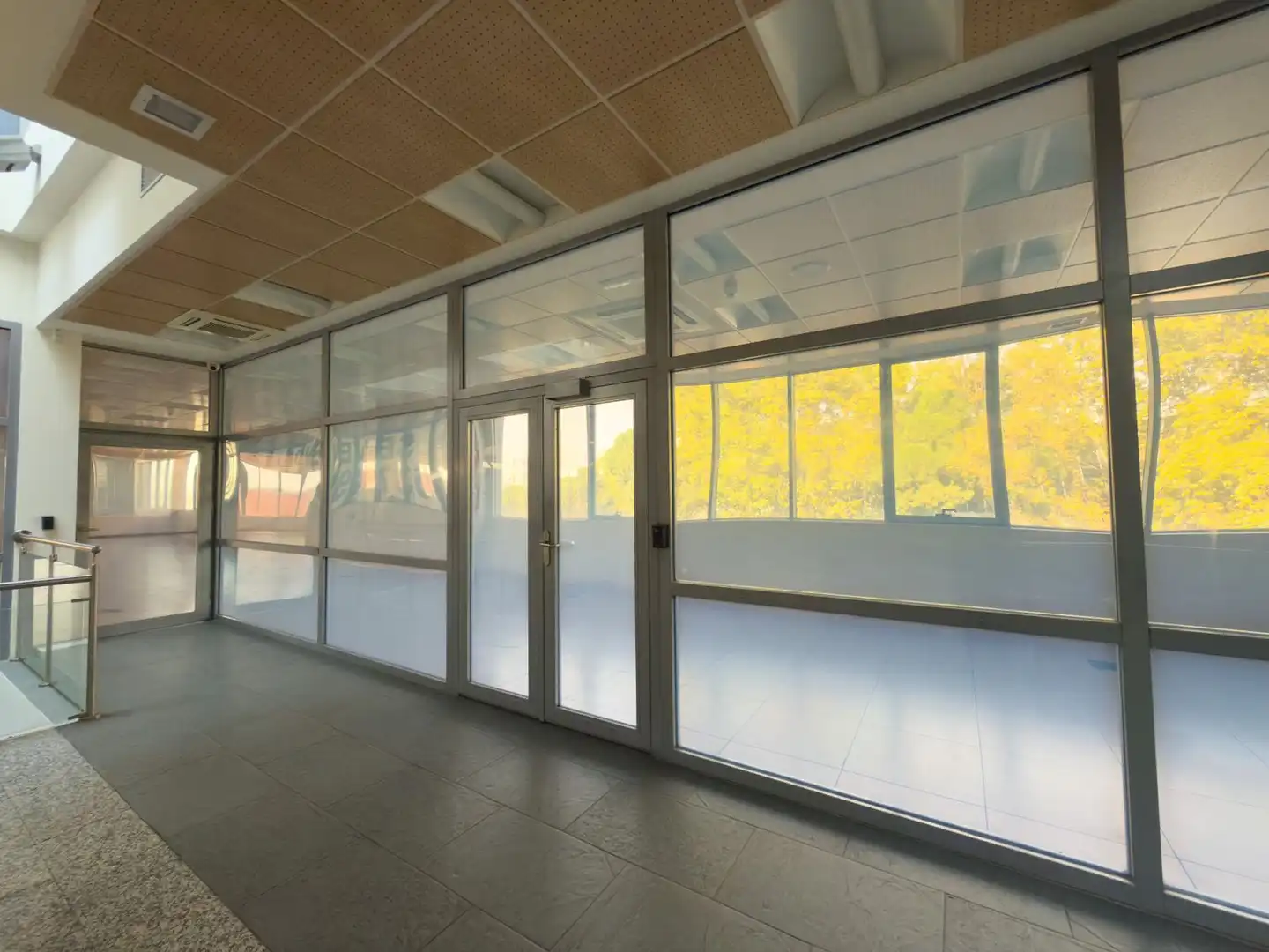 Gemischtgenutztes Gebäude zum Verkauf in Montserrat - Parque Empresarial, imagen 6