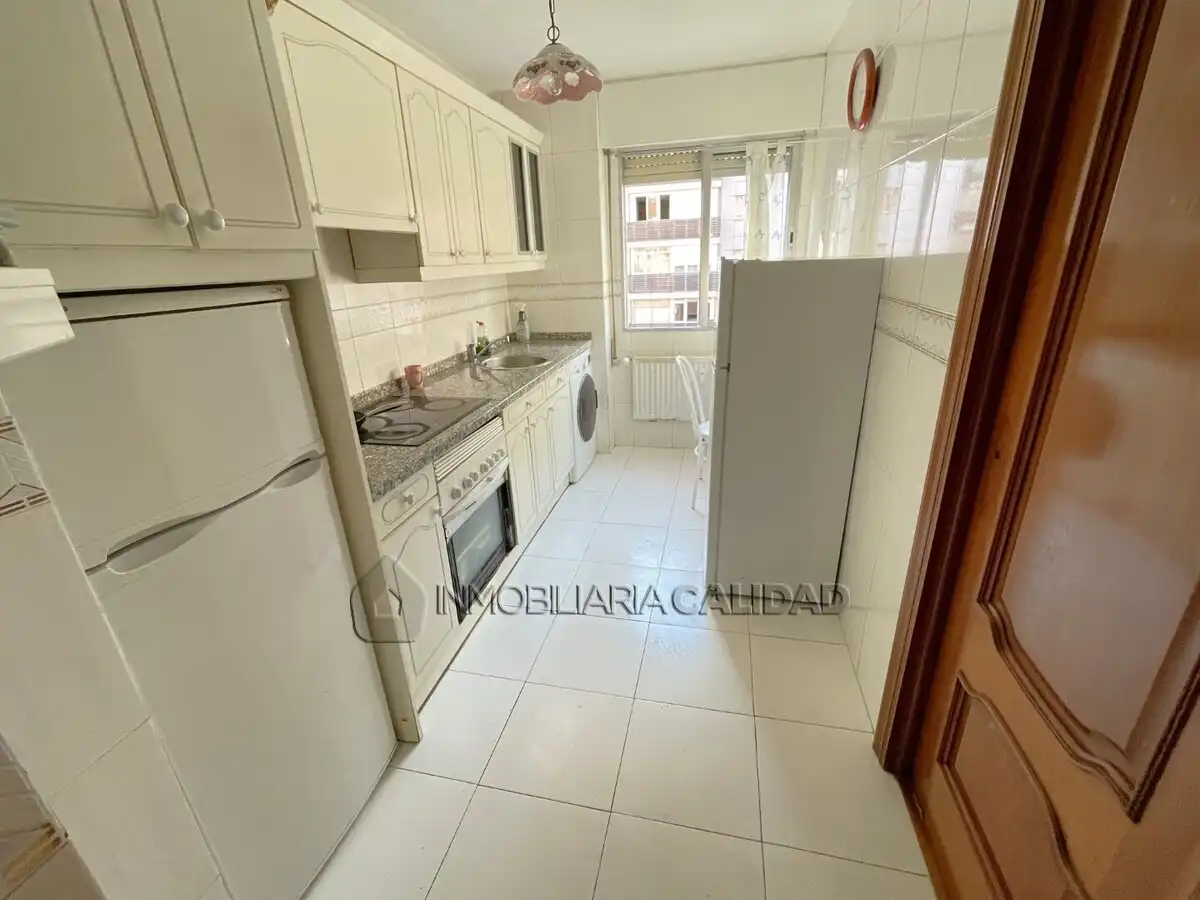 Kitchen of Flat for rent in Burgos  with Heating and Furnished