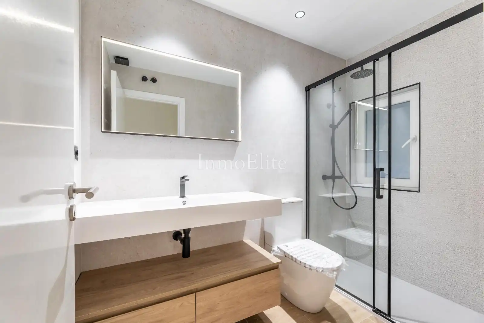 Flat with lift for sale in Diego de León, imagen 30