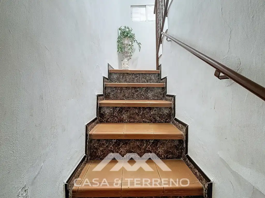 Houses for sale in Sayalonga  with Furnished, Oven and Washing machine