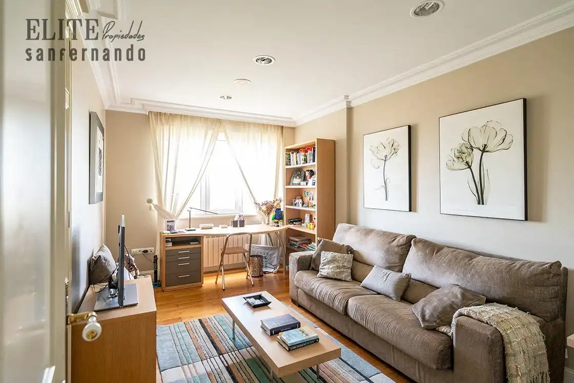 Sala de estar de Casa o chalet en venta en Piélagos con Calefacción, Jardín privado y Trastero