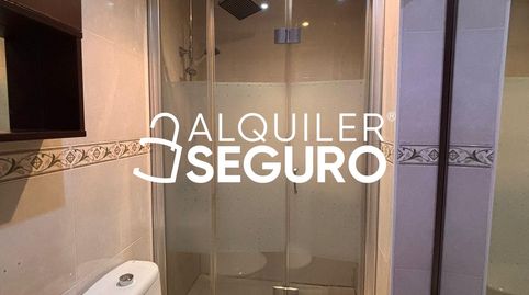 Foto 4 de Piso de alquiler en De Peña Cavero, Casco Histórico de Vallecas, Madrid Capital