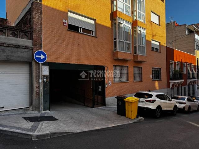 Garaje en Venta en Bellas Vistas