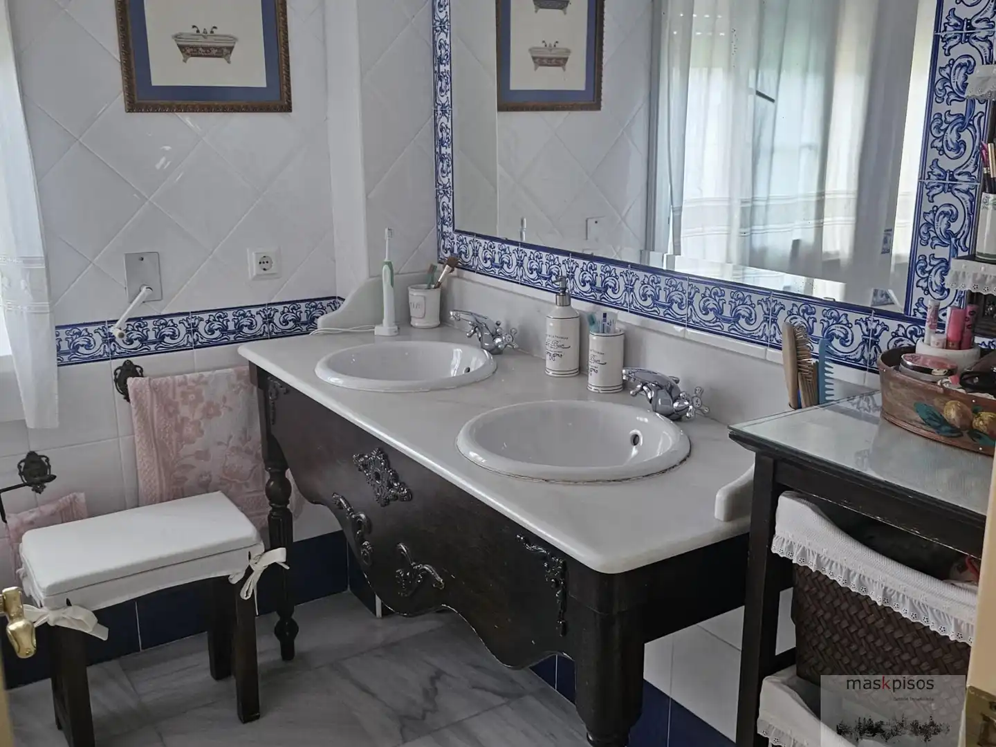 Bathroom of Houses for sale in Jerez de la Frontera  with Air Conditioner, Storage room and Swimming Pool