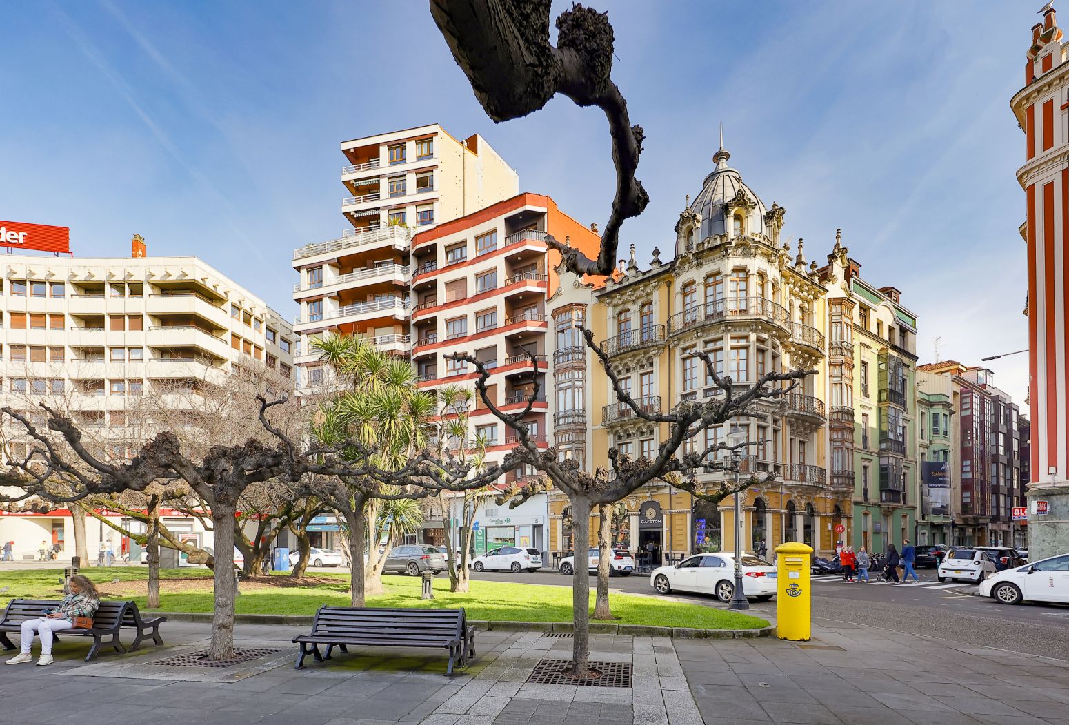 Vista exterior de Pis en venda en Gijón  amb Calefacció, Parquet i Terrassa