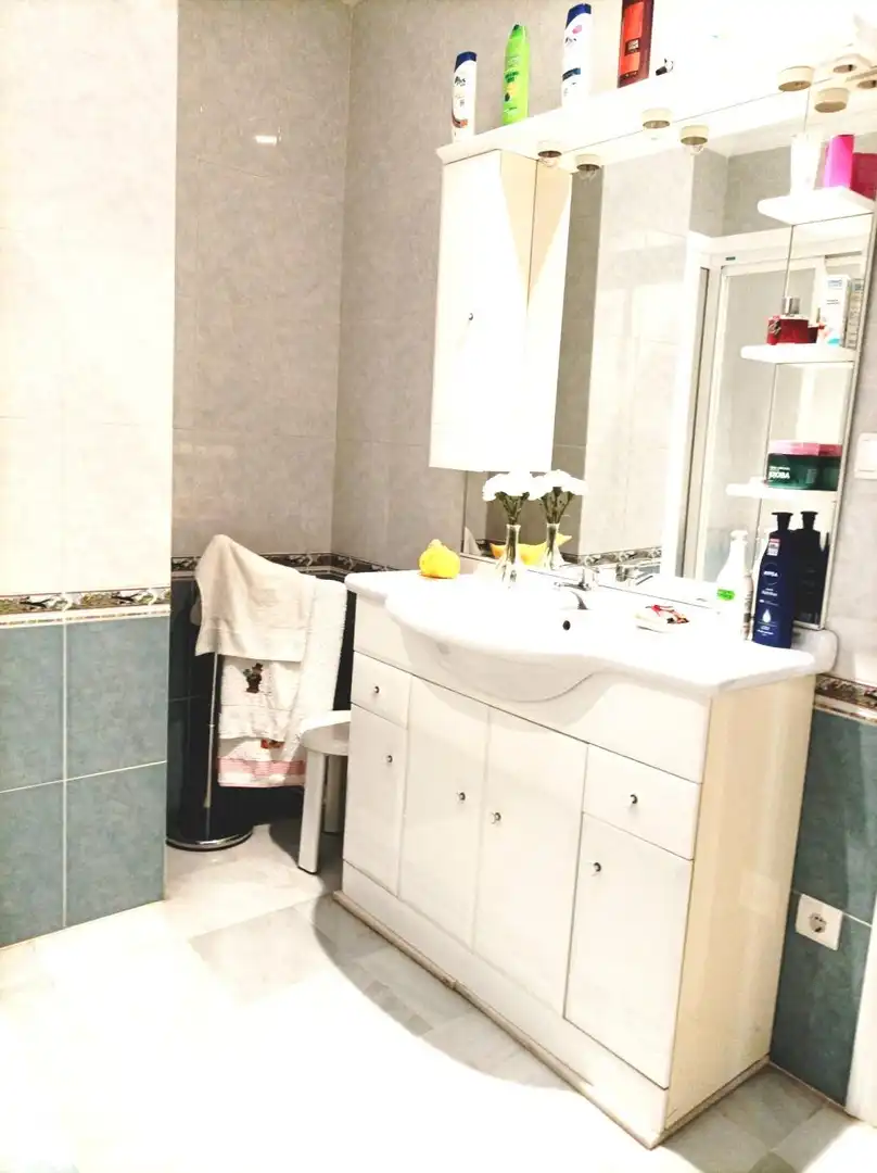 Bany de Casa o xalet en venda en Utrera amb Aire condicionat, Calefacció i Terrassa