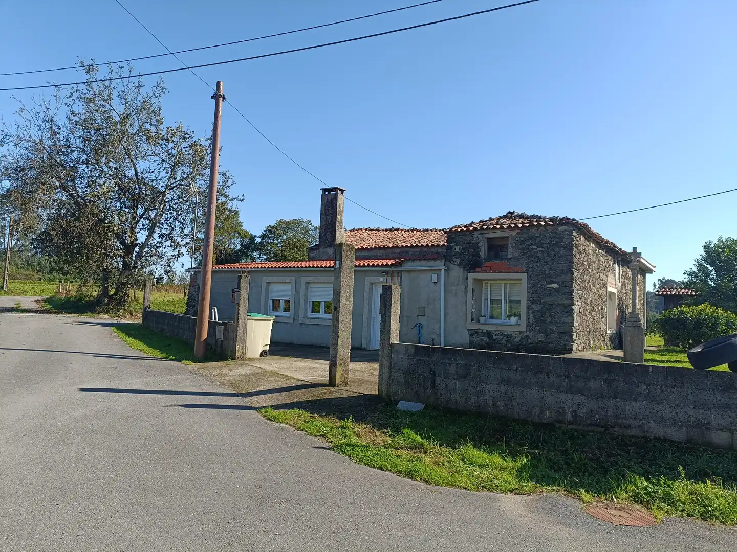Außenansicht von Haus oder Chalet zum Verkauf in Oza dos Ríos mit Privatgarten und Abstellraum