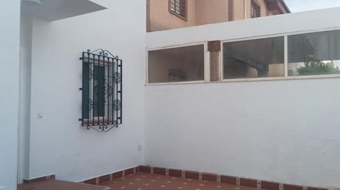 Foto 4 de Casa o chalet de alquiler en Gines, Sevilla