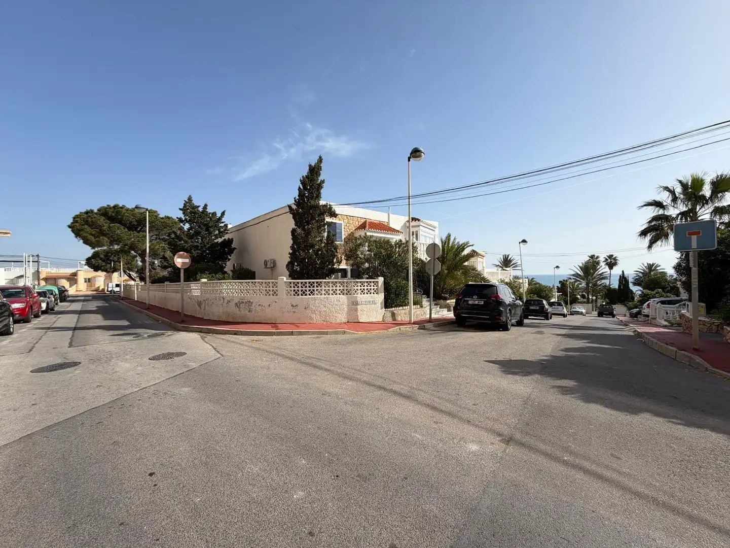 Exterior view of Commercial properties for sale in Torrevieja  with Air Conditioner and Furnished