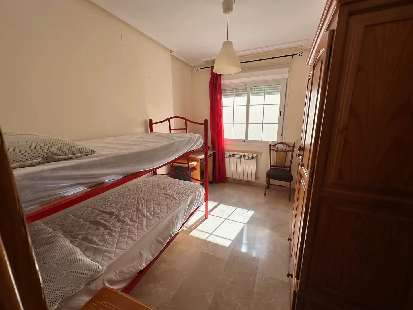 Habitación de Piso en venta en Jaén con Aire acondicionado, Calefacción y Trastero