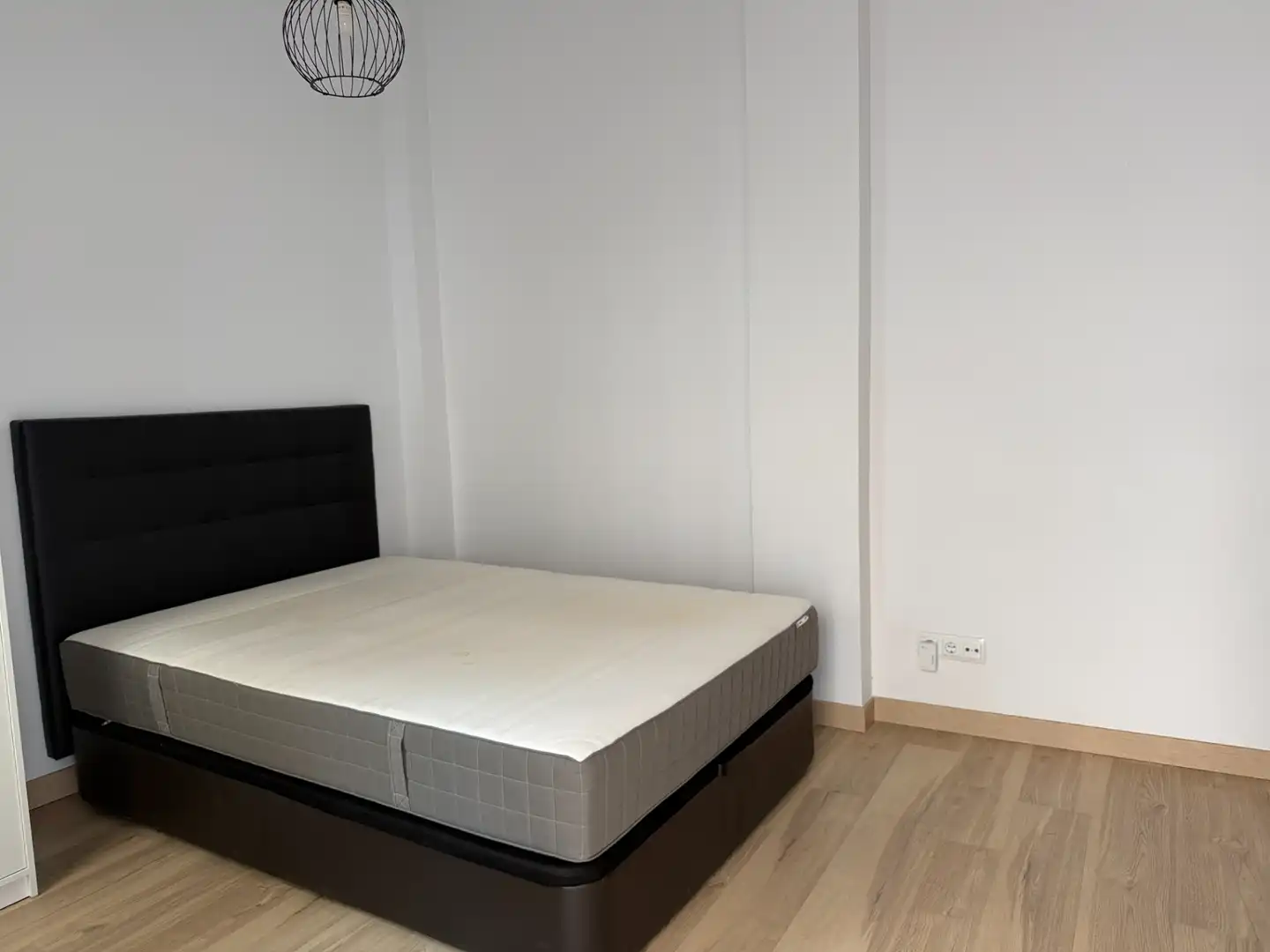 Wohnung zur Miete in Calle de Tremp, 24, Ciudad Universitaria