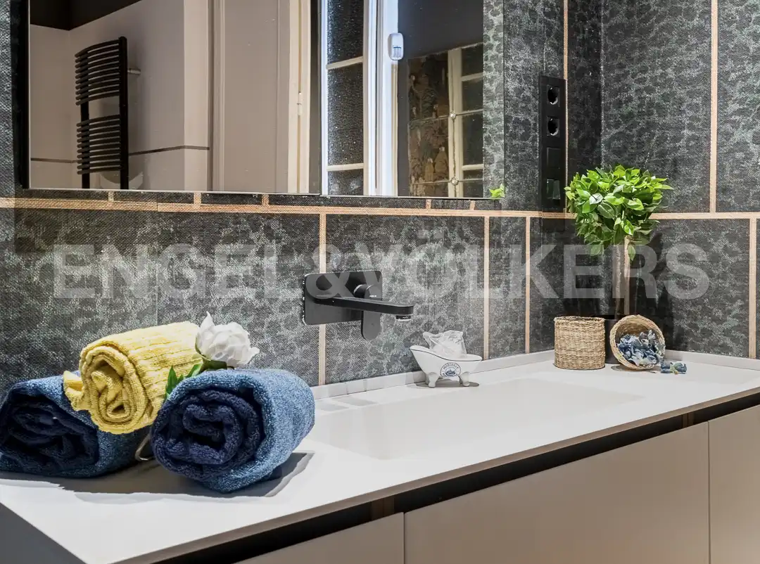 Baño de Piso de alquiler en Barcelona con Aire acondicionado, Calefacción y Parquet