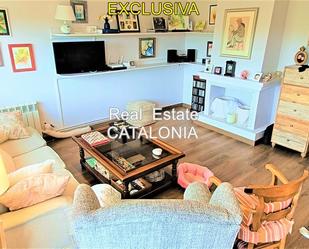 Sala d'estar de Casa o xalet en venda en Lloret de Mar amb Calefacció, Jardí privat i Parquet