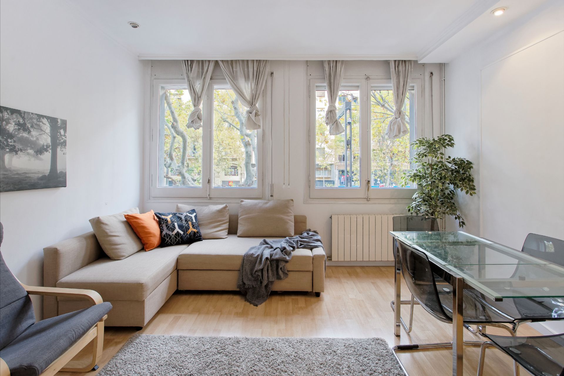 Living room of Flat for sale in  Barcelona Capital  with Air Conditioner, Heating and Furnished