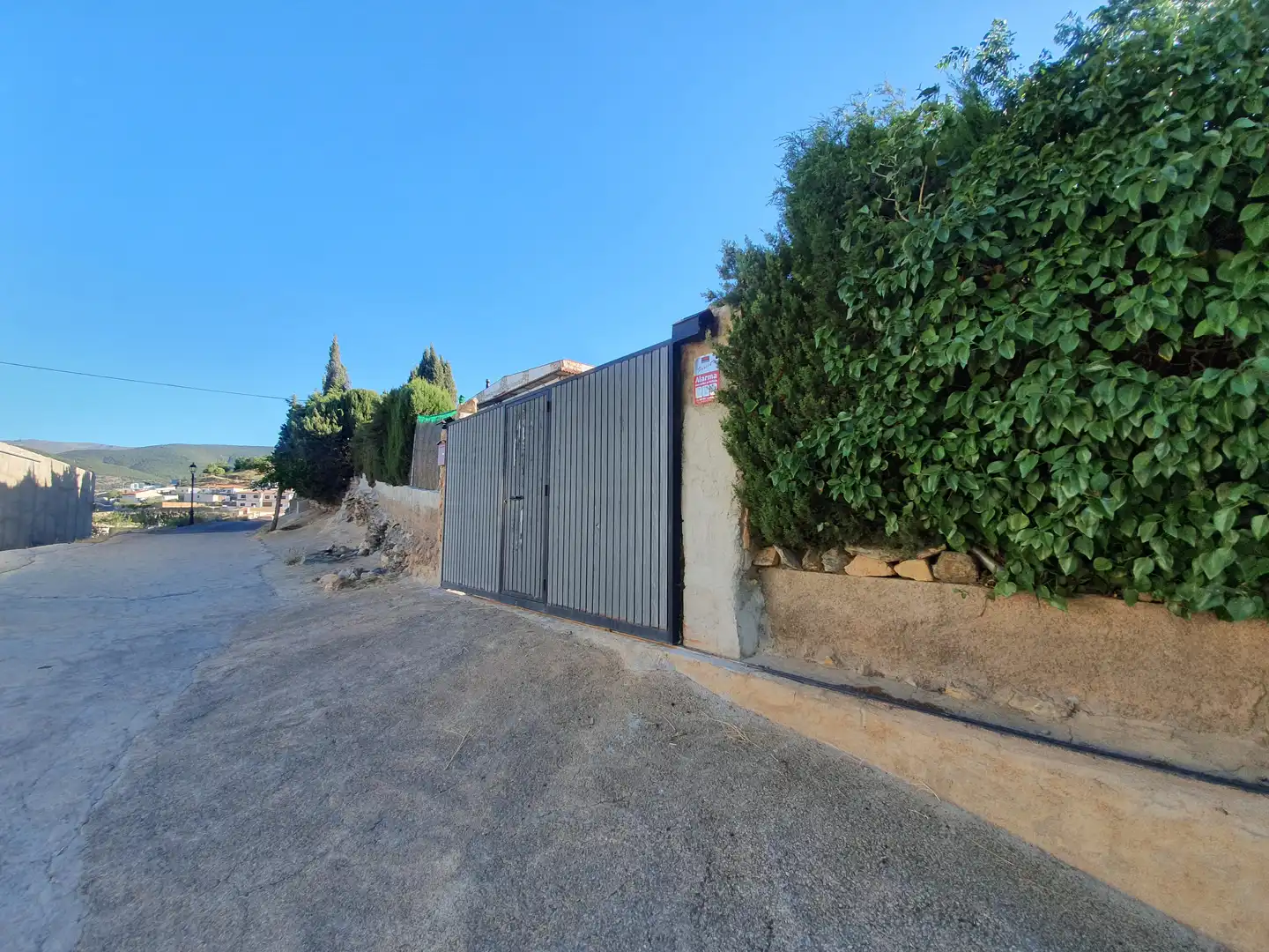 Chalet con piscina en venta en Calle Marquesado 14, imagen 4