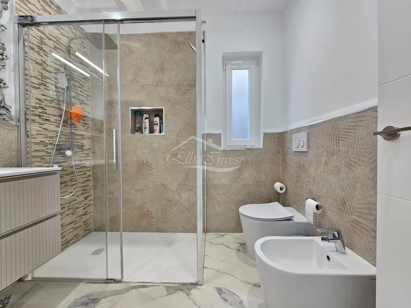 Bathroom of Houses for sale in Adeje  with Air Conditioner, Private garden and Terrace