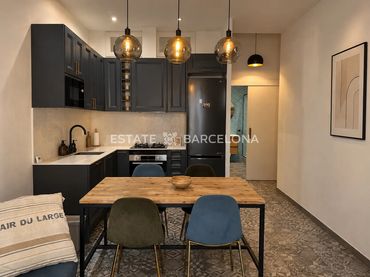 Wohnung mit Balkon zum Verkauf in Carrer del Comte Borrell